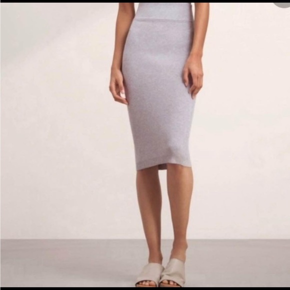 Aritzia Wilfred Free Josephine Knit Skirt size large - Picture 2 of 6